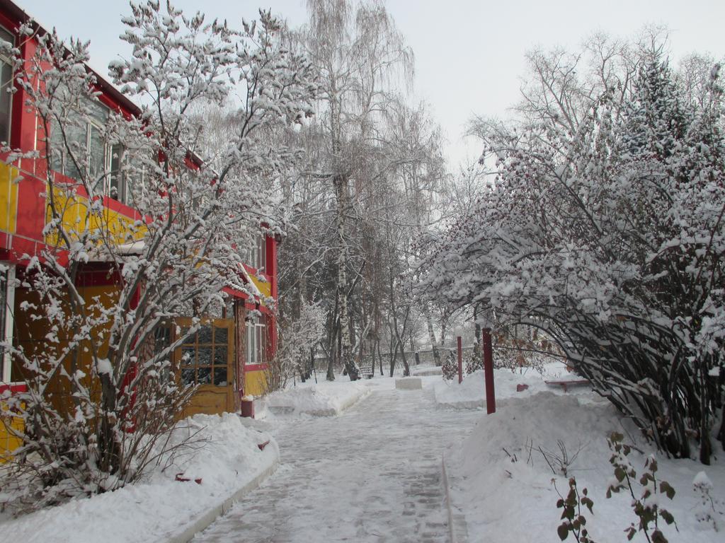 Otel Issyk-Kul Karakol Exterior foto