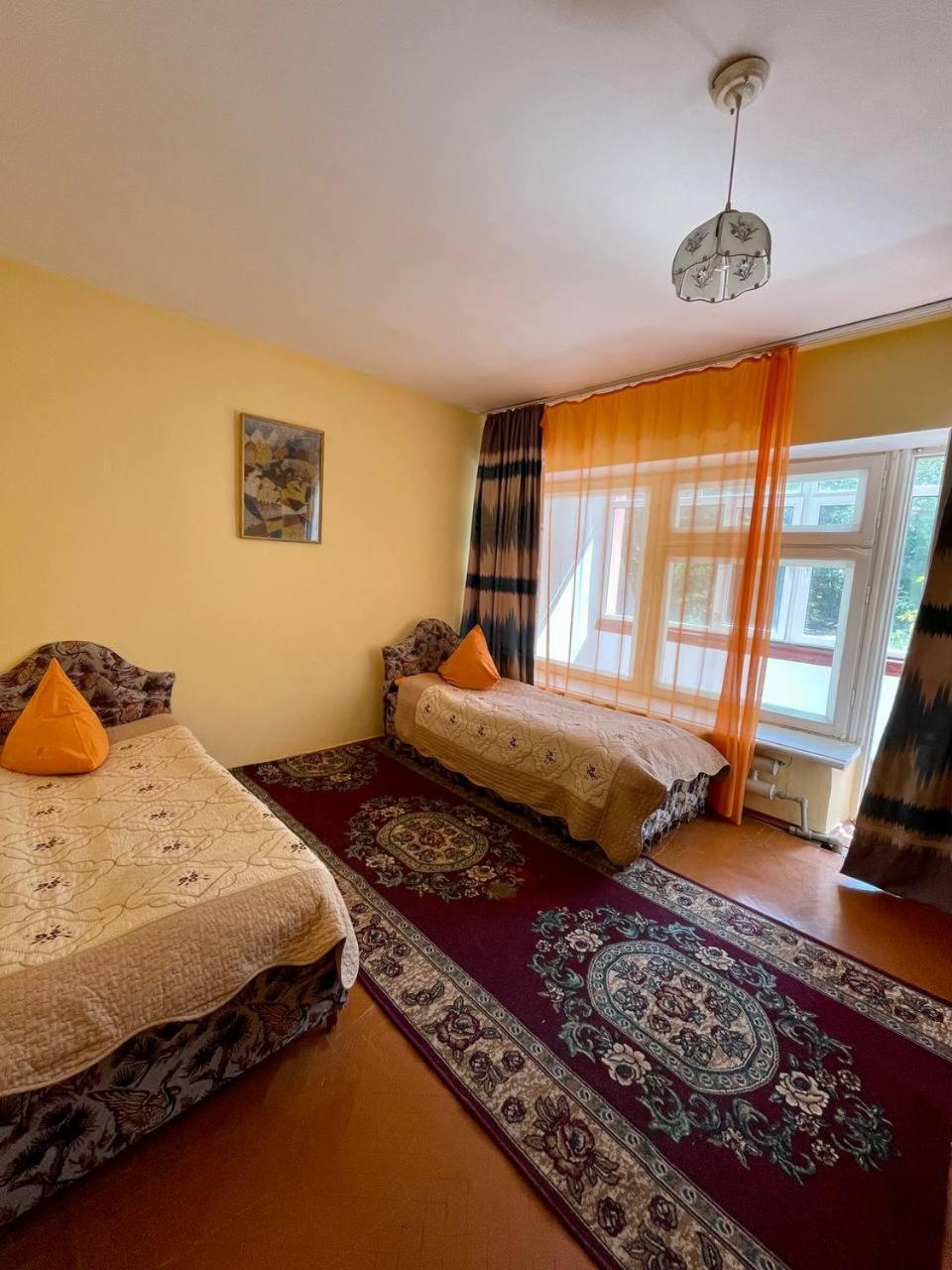 Otel Issyk-Kul Karakol Exterior foto