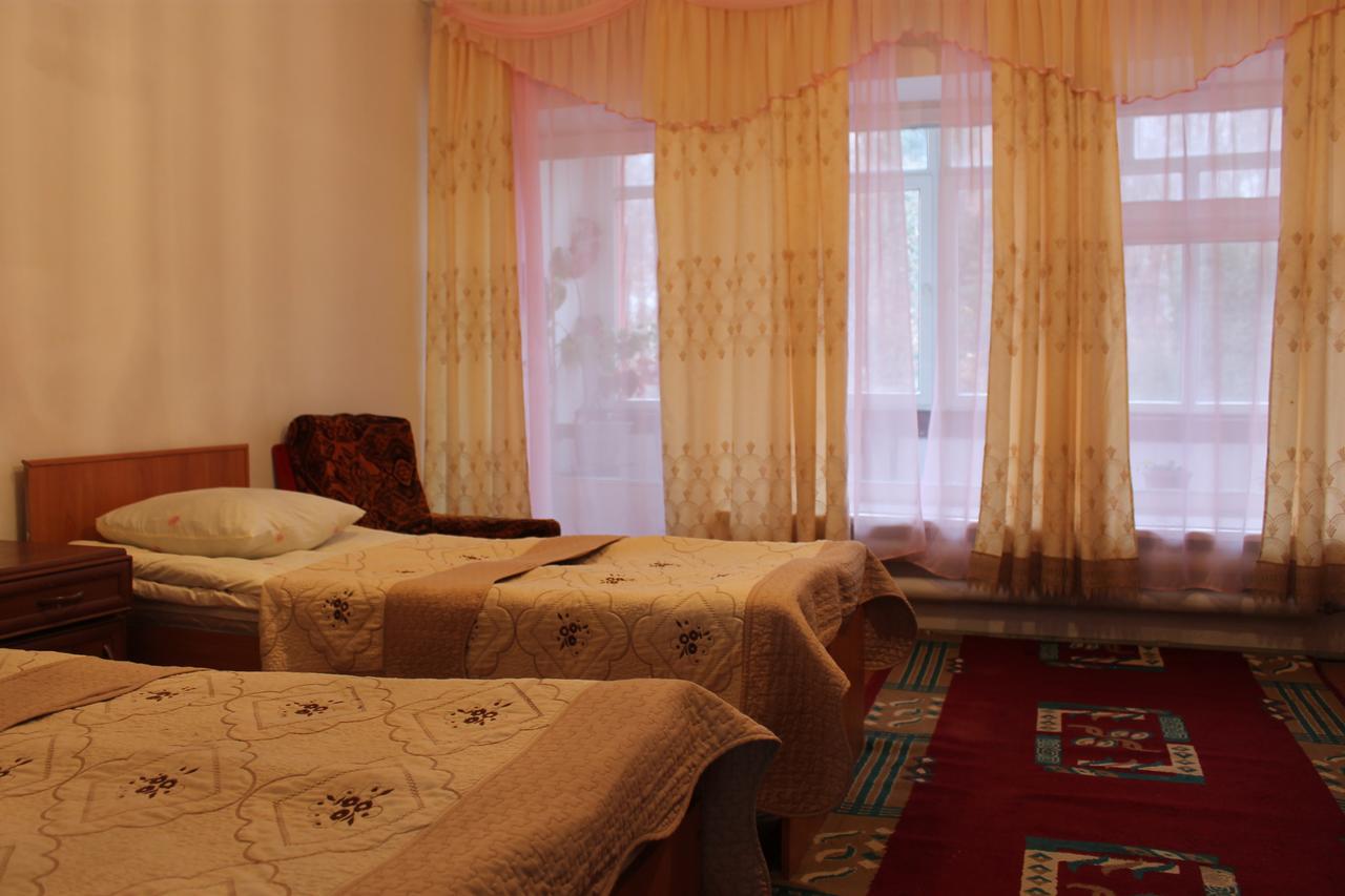 Otel Issyk-Kul Karakol Exterior foto